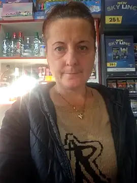 Fluturas2 online show from October 16, 2025, 1:56 pm