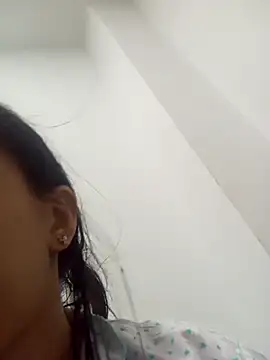 Alisson Morgann online show from December 5, 2025, 1:14 am