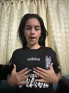 blinkiii  online show from September 22, 2025, 1:07 am