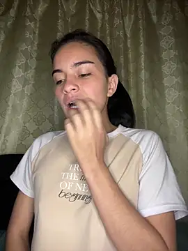 blinkiii  online show from September 27, 2025, 2:27 am