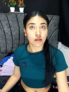 Snapshot of AmberGold- chatting on September 23, 2025, 9:23 am AmberGold- online show from September 23, 2025, 9:23 am