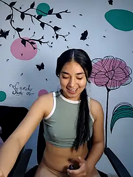 Snapshot of AmberGold- chatting on October 16, 2025, 10:49 am AmberGold- online show from October 16, 2025, 10:49 am