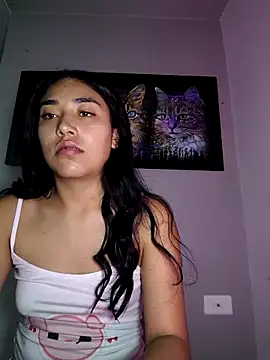 Snapshot of AmberGold- chatting on October 17, 2025, 7:55 am AmberGold- online show from October 17, 2025, 7:55 am