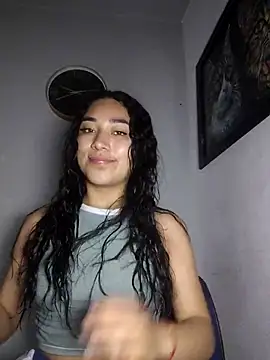 AmberGold- online show from November 6, 2025, 8:26 am