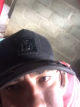 Snapshot of tattoos22 chatting on September 10, 2025, 1:44 pm tattoos22 online show from September 10, 2025, 1:44 pm