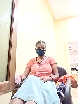 malteejat online show from September 25, 2025, 4:21 pm