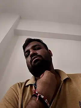 Snapshot of vinay_smalldick chatting on February 18, 2026, 9:16 am vinay smalldick online show from February 18, 2026, 9:16 am
