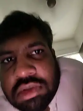 Snapshot of vinay_smalldick chatting on March 17, 2026, 3:37 pm vinay smalldick online show from March 17, 2026, 3:37 pm