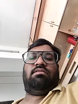 Snapshot of vinay_smalldick chatting on March 21, 2026, 9:25 am vinay smalldick online show from March 21, 2026, 9:25 am