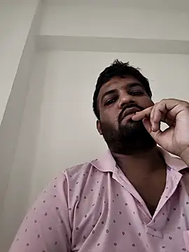 vinay smalldick online show from April 23, 2026, 12:29 pm
