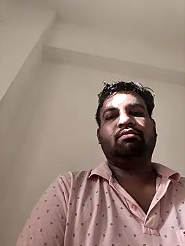vinay smalldick online show from June 2, 2026, 2:02 am