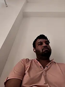 vinay smalldick online show from June 11, 2026, 2:53 am