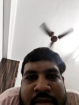 vinay smalldick online show from June 12, 2026, 3:55 pm