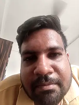vinay smalldick online show from June 14, 2026, 3:19 am