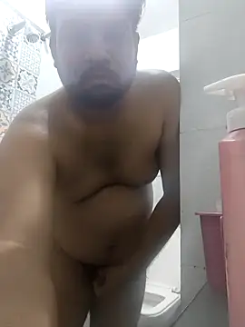 vinay smalldick online show from June 17, 2026, 2:07 pm