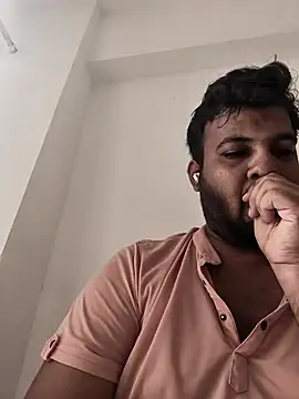 vinay smalldick online show from June 20, 2026, 2:47 am