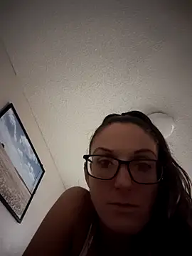 PrincessP8989 online show from February 14, 2026, 11:45 pm