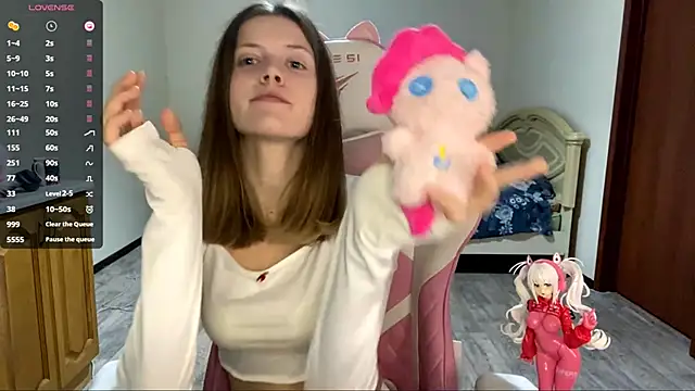 Snapshot of VibeQueenLucy chatting on September 21, 2025, 3:13 pm VibeQueenLucy online show from September 21, 2025, 3:13 pm