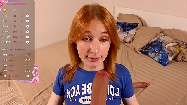 Snapshot of Margaret_Barns chatting on September 26, 2025, 5:06 pm Margaret Barns online show from September 26, 2025, 5:06 pm