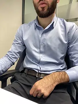 Snapshot of speddy34 chatting on October 27, 2025, 6:17 am speddy34 online show from October 27, 2025, 6:17 am