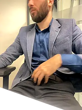 speddy34 online show from December 2, 2025, 7:47 am