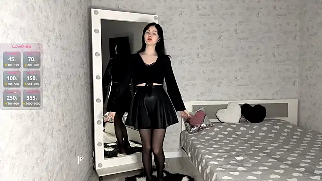 FakeLamb online show from November 12, 2025, 9:03 pm