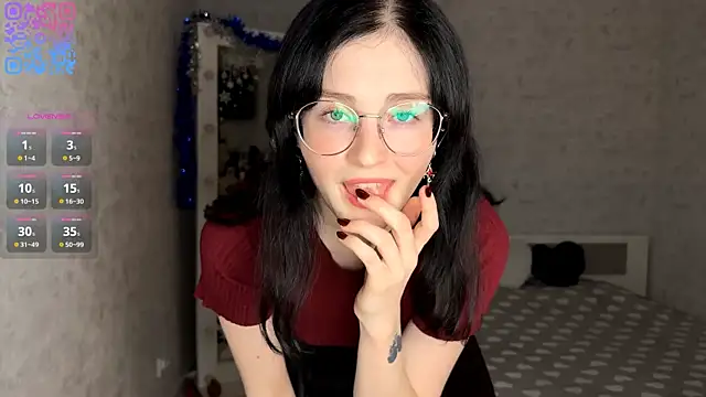 FakeLamb online show from December 20, 2025, 9:11 pm