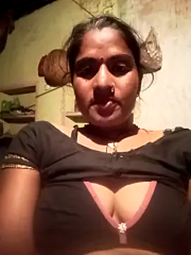 Snapshot of Hansini_Gowda chatting on October 14, 2025, 3:13 pm Hansini Gowda online show from October 14, 2025, 3:13 pm