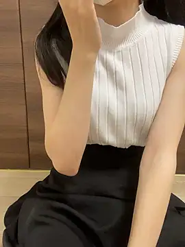 Snapshot of yayoi_jp chatting on July 9, 2026, 4:11 pm yayoi jp online show from July 9, 2026, 4:11 pm