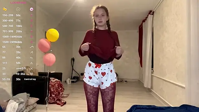 Snapshot of CharlynDini chatting on September 24, 2025, 3:15 pm CharlynDini online show from September 24, 2025, 3:15 pm