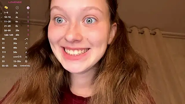 Snapshot of CharlynDini chatting on September 29, 2025, 3:28 pm CharlynDini online show from September 29, 2025, 3:28 pm