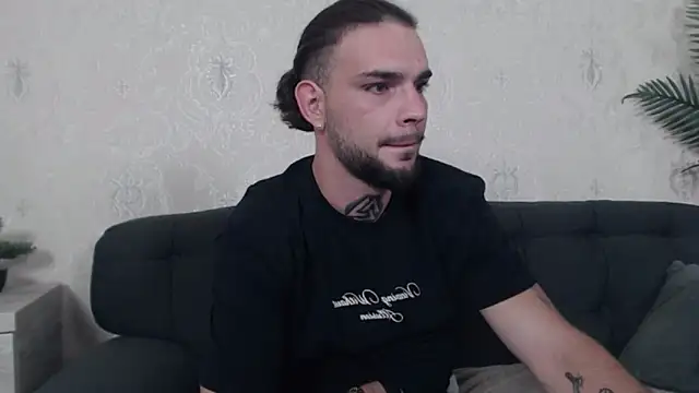 Snapshot of DanyelCarter chatting on September 22, 2025, 8:55 pm DanyelCarter online show from September 22, 2025, 8:55 pm