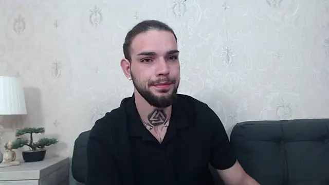 Snapshot of DanyelCarter chatting on October 6, 2025, 6:16 pm DanyelCarter online show from October 6, 2025, 6:16 pm