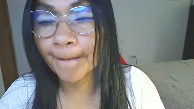 Snapshot of LissafeetHott chatting on February 16, 2026, 10:06 pm LissafeetHott online show from February 16, 2026, 10:06 pm