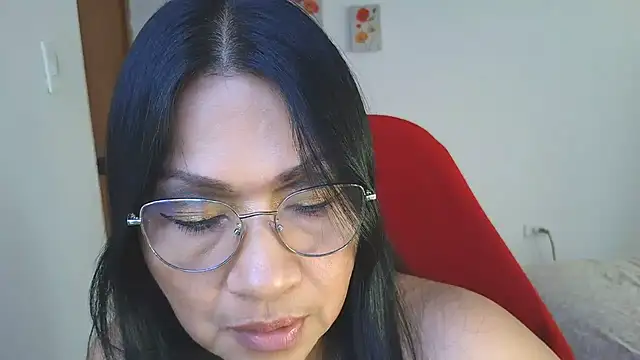 Snapshot of LissafeetHott chatting on March 10, 2026, 8:36 pm LissafeetHott online show from March 10, 2026, 8:36 pm