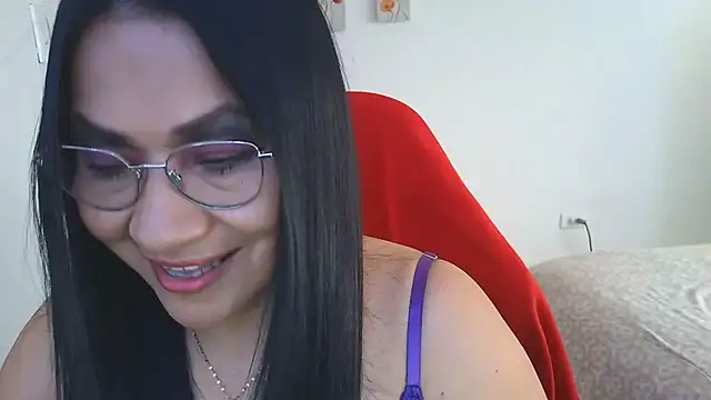 Snapshot of LissafeetHott chatting on March 19, 2026, 8:57 pm LissafeetHott online show from March 19, 2026, 8:57 pm