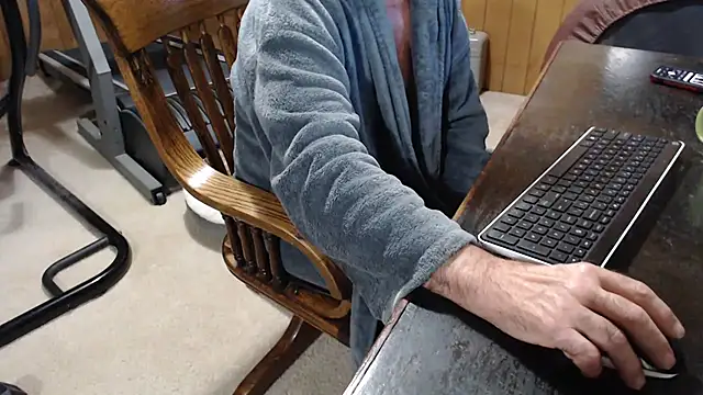 billy471 online show from October 29, 2025, 4:42 pm