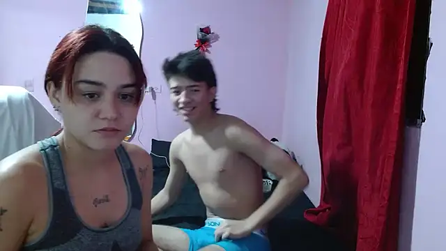 ScarlethG online show from November 14, 2025, 4:11 am