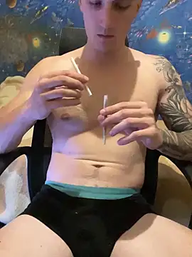 Snapshot of fronkie9384 chatting on October 24, 2025, 10:17 pm fronkie9384 online show from October 24, 2025, 10:17 pm