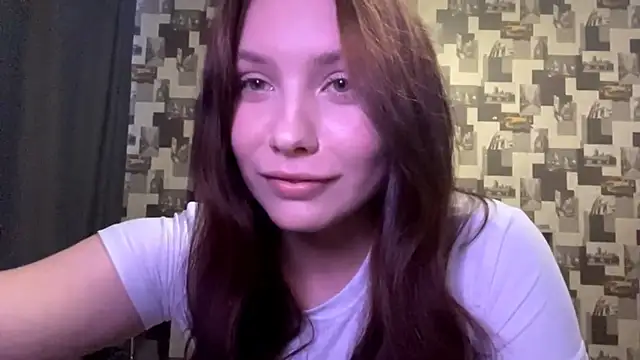 Snapshot of SwiiSweet chatting on September 20, 2025, 4:08 pm SwiiSweet online show from September 20, 2025, 4:08 pm