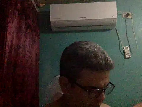 Snapshot of Katracho6969 chatting on September 22, 2025, 4:03 am Katracho6969 online show from September 22, 2025, 4:03 am