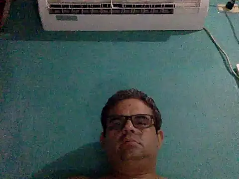 Snapshot of Katracho6969 chatting on October 11, 2025, 4:01 am Katracho6969 online show from October 11, 2025, 4:01 am