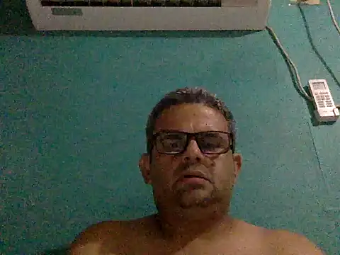 Snapshot of Katracho6969 chatting on November 1, 2025, 4:03 am Katracho6969 online show from November 1, 2025, 4:03 am