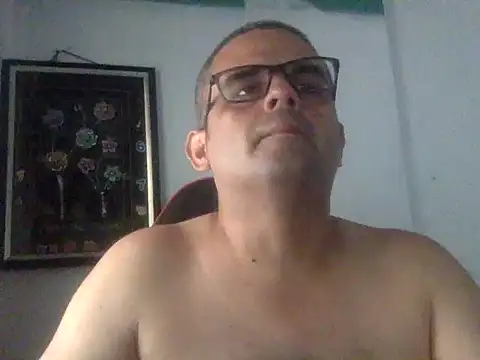 Katracho6969 online show from May 6, 2026, 5:29 pm