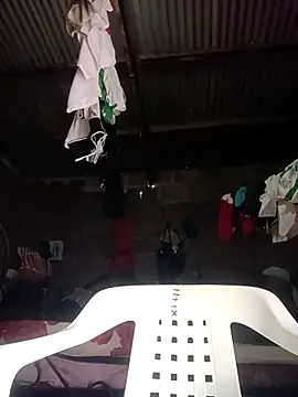 Lucy-Ferr online show from September 12, 2025, 2:39 pm