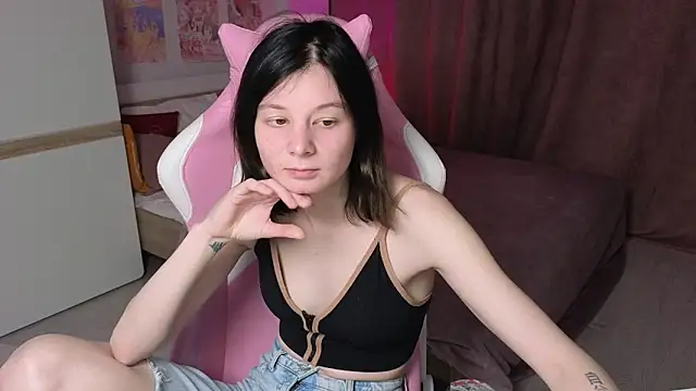 EllinEverly online show from May 2, 2026, 9:09 pm