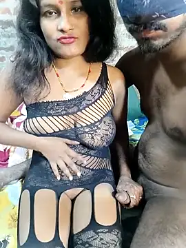 Snapshot of sexy-couple77 chatting on October 12, 2025, 12:09 am sexy-couple77 online show from October 12, 2025, 12:09 am