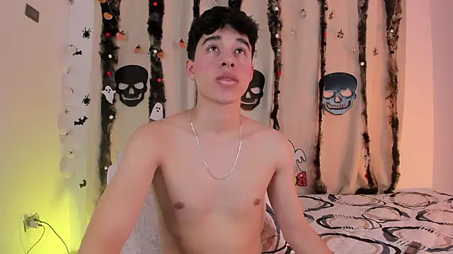 Snapshot of mrhot_night chatting on October 26, 2025, 12:05 am mrhot night online show from October 26, 2025, 12:05 am