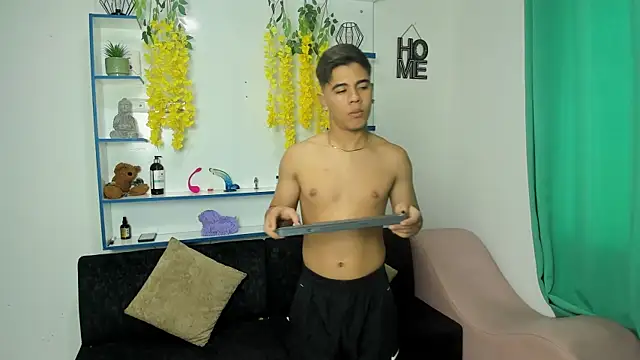 girl sexx hot online show from September 12, 2025, 7:47 pm