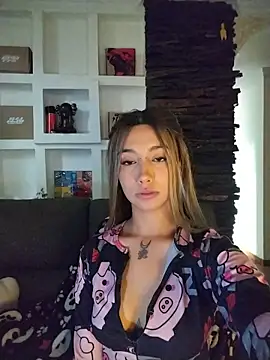 Ella rr online show from December 14, 2025, 8:24 pm